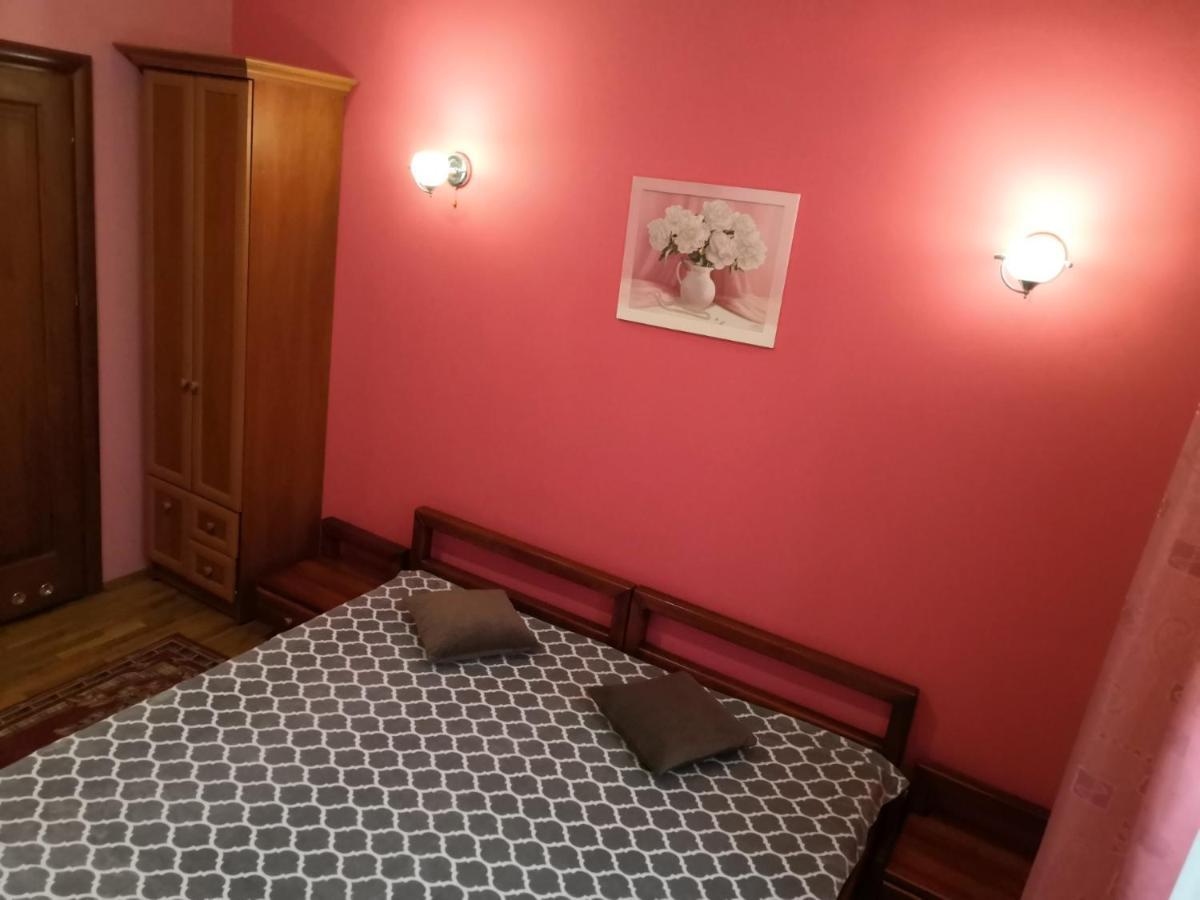 Apartament-Minihotel Elpida Lviv Luaran gambar