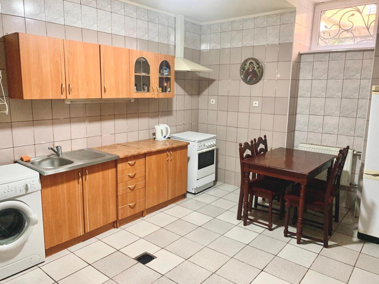 Apartament-Minihotel Elpida Lviv Luaran gambar